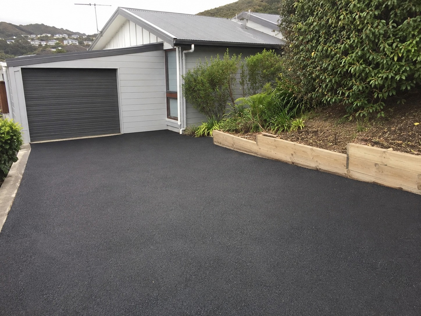 Wellington asphalt driveway