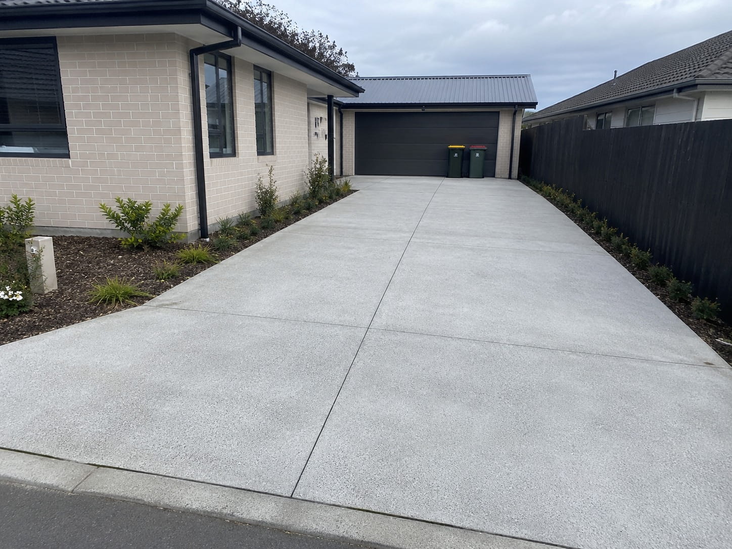 Wellington concrete contractors near me